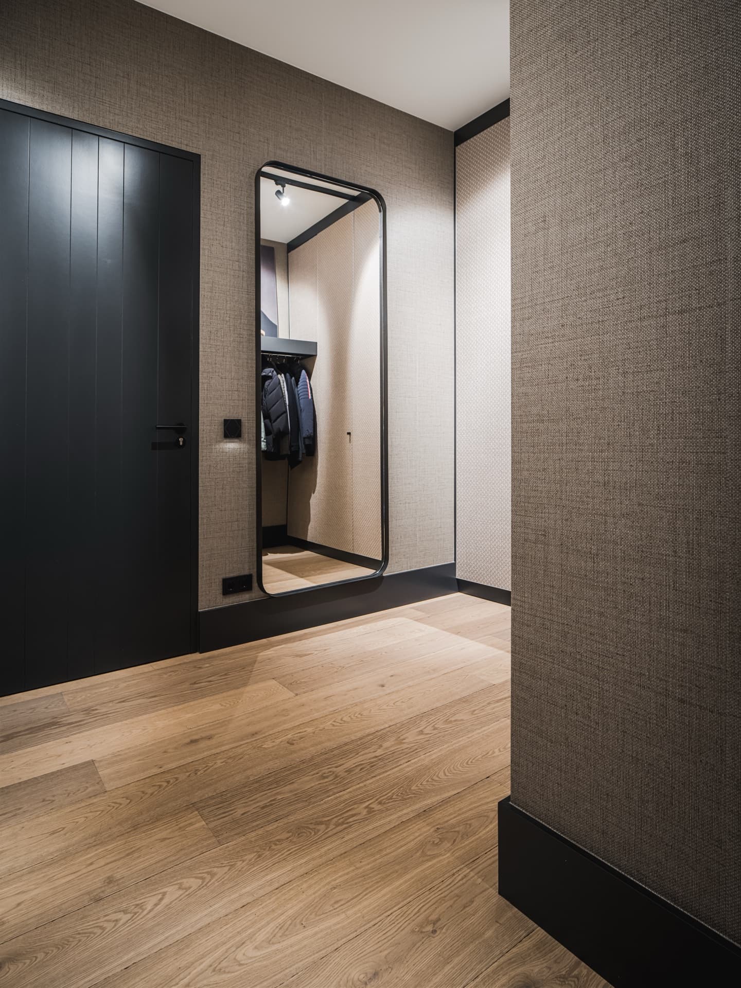 Modern Residence — Classic Ash — 4