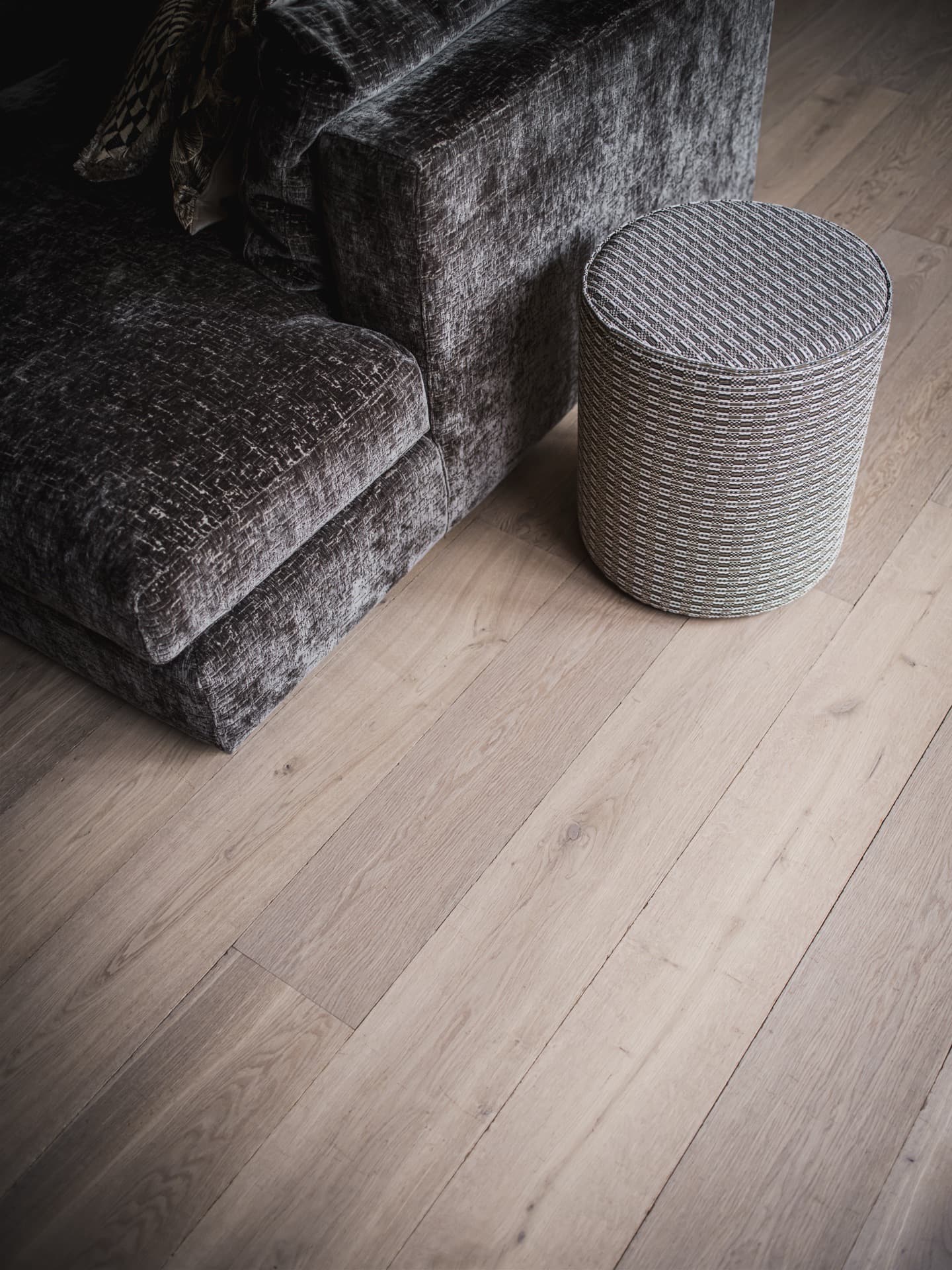 Modern Residence — Classic Ash — 10
