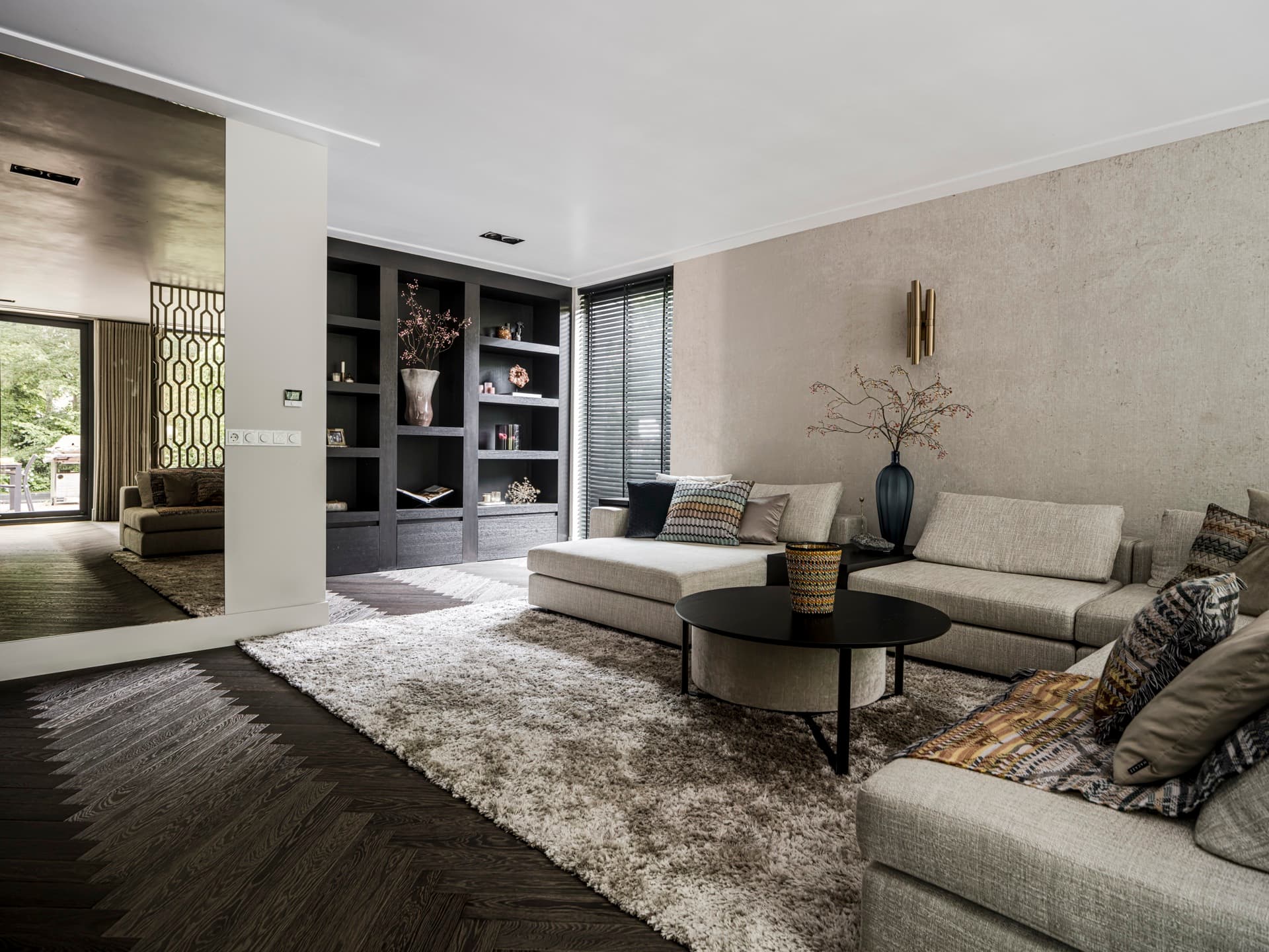 Premium Residence — Royal Ridge — 5