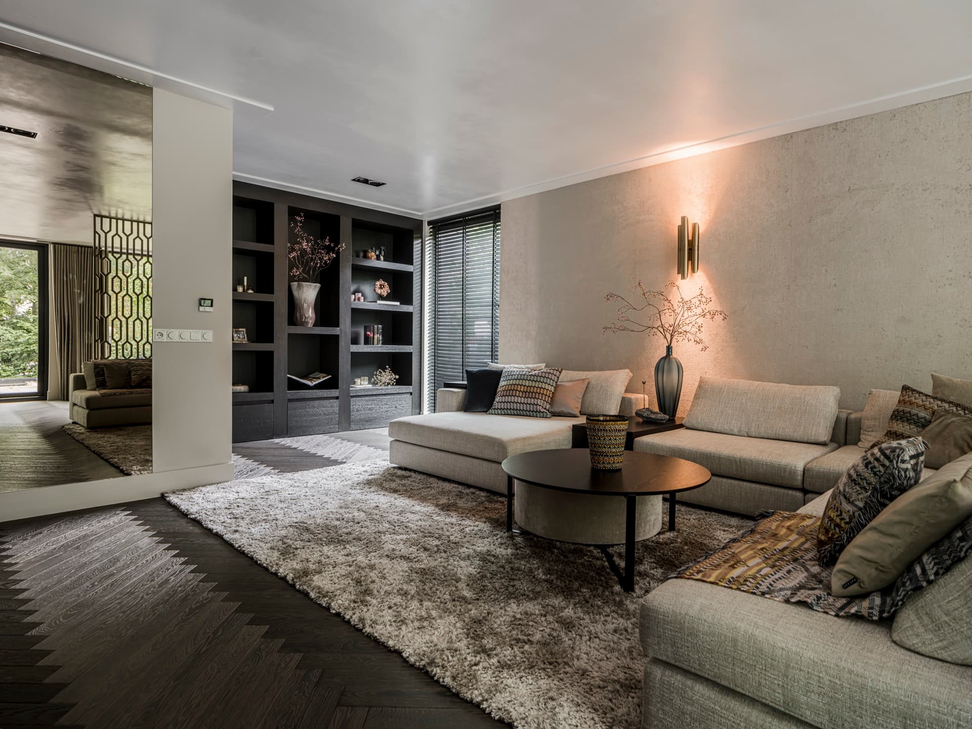 Premium Residence — Royal Ridge — 6