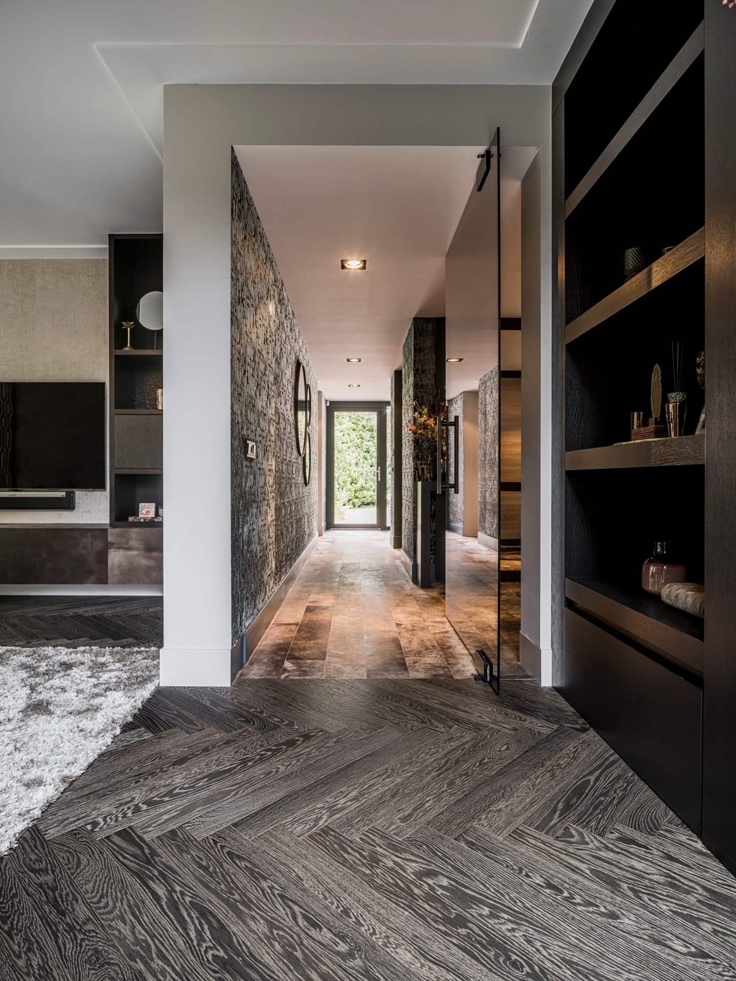 Premium Residence — Royal Ridge — 7
